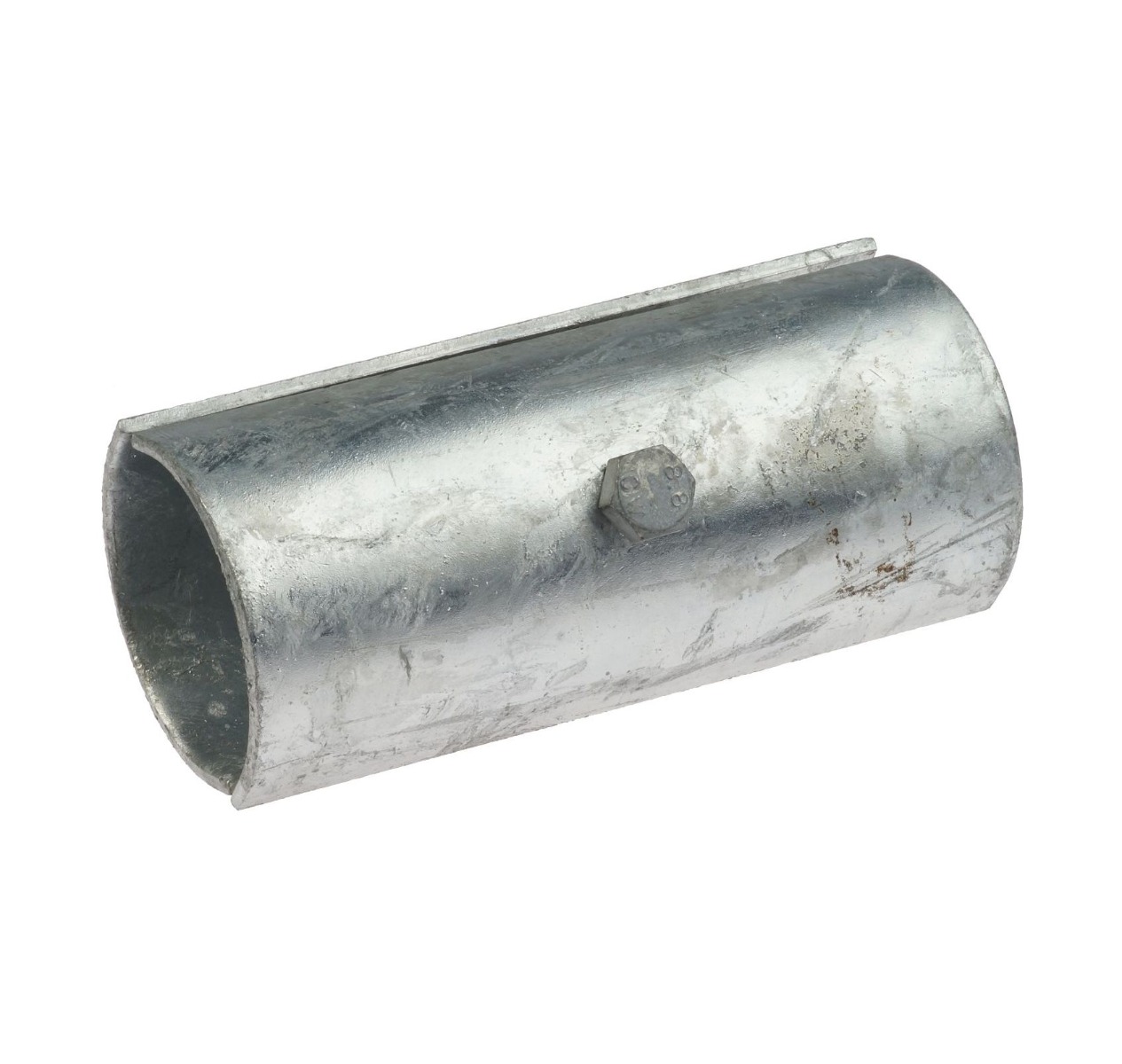 Een tweedelige thermisch verzinkte stalen buiskoppeling met een centrale bout voor het veilig en stevig verbinden van ronde metalen buizen.