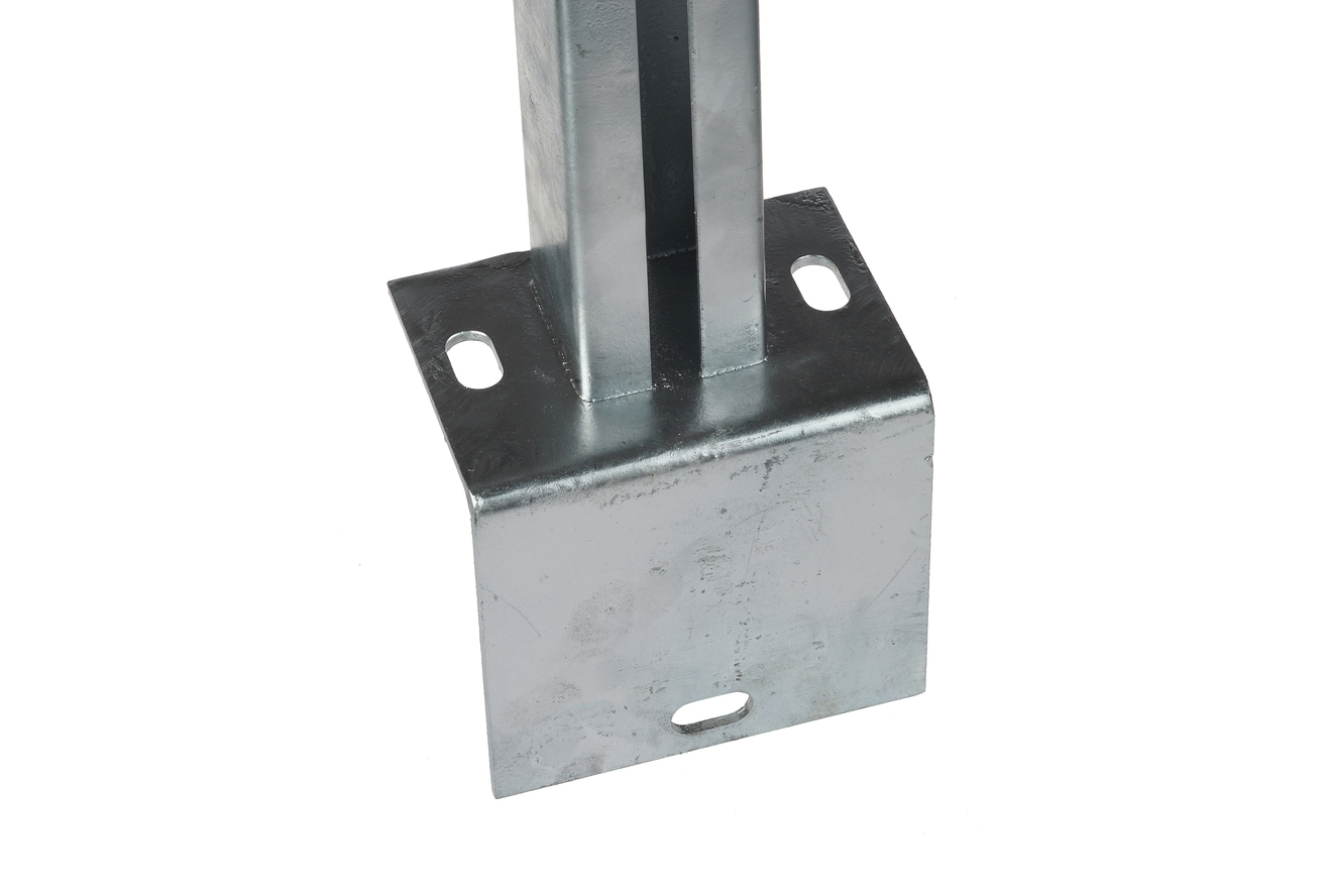 Voetplaat L-uitvoering voor koker 60 × 60 mm thermisch verzinkt