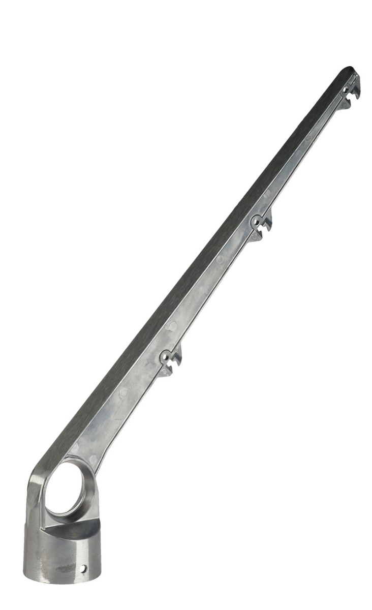 Een zilveren aluminium puntdraadkop met drie inkepingen voor prikkeldraad, schuin geplaatst onder een hoek van vijfenveertig graden.