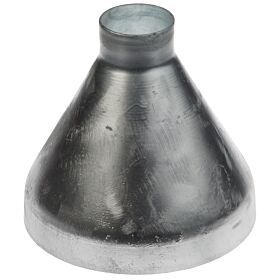 Een kegelvormige gegoten metalen afdekkap type A87 met een duurzame thermisch verzinkte afwerking voor bescherming van buizen.