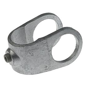 Een zilverkleurig thermisch verzinkt gegoten kruisstuk type G119 voor het stevig verbinden van stalen steigerbuizen in constructies.