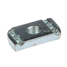 Een rechthoekige metalen glijmoer met schroefdraad en gekartelde randen, elektrolytisch verzinkt voor gebruik in 41mm montagerails.