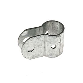 Zijaanzicht van een verzinkte omega klem 40x2 mm met ronde openingen voor montage op vlakke oppervlakken.