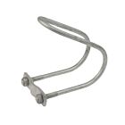 Een thermisch verzinkte schuine draadklem TG-245 M10 met twee moeren en een metalen plaatje voor veilige buisbevestiging.