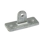 Een zilverkleurige gegoten metalen scharniersteun met een rechthoekige basis, twee bevestigingsgaten en een centraal oog voor scharnierpunten.
