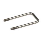 Een duurzame roestvrijstalen rechthoekige draadbeugel van RVS 304, specifiek ontworpen voor het stevig bevestigen van dubbelstaafmatten aan palen.