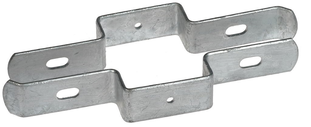 Een thermisch verzinkte metalen langlipbeugel speciaal ontworpen voor de stevige montage van dubbele draadmatten aan een vierkante paal.