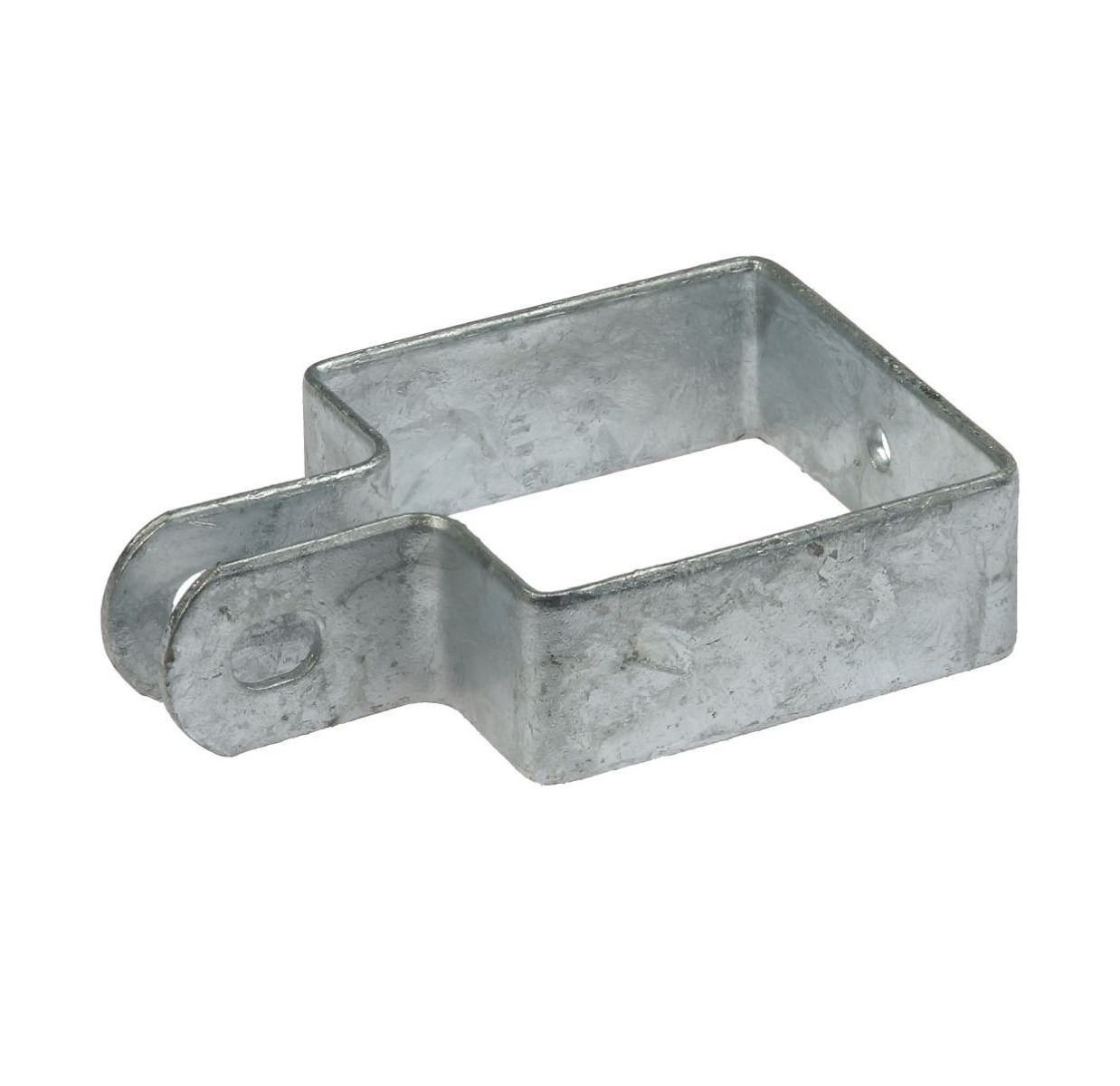 Een thermisch verzinkte vierkante metalen eindbeugel voor het stevig bevestigen van gaas of draadmatten aan een hekwerkpaal.