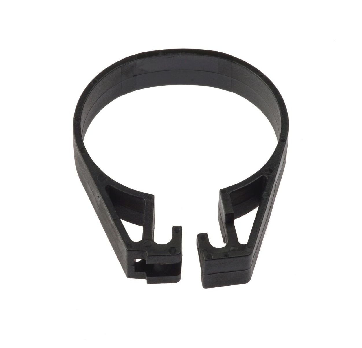 Detailopname van een zwarte kunststof spanstaafbeugel met een stevig klikmechanisme voor het bevestigen van spanstaven aan hekwerken.